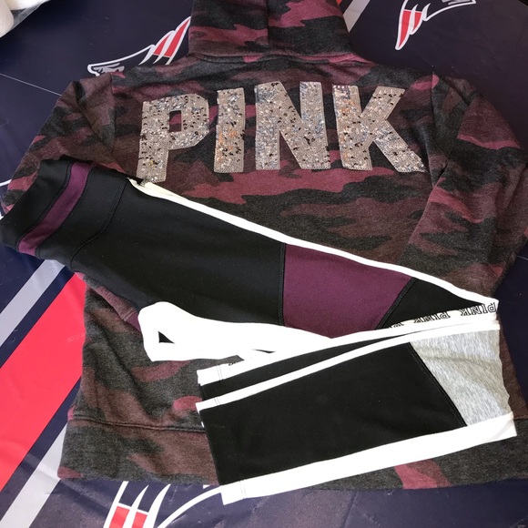 SOLD 🥳 Victoria Secret Pink Bling Outfit - Picture 3 of 7